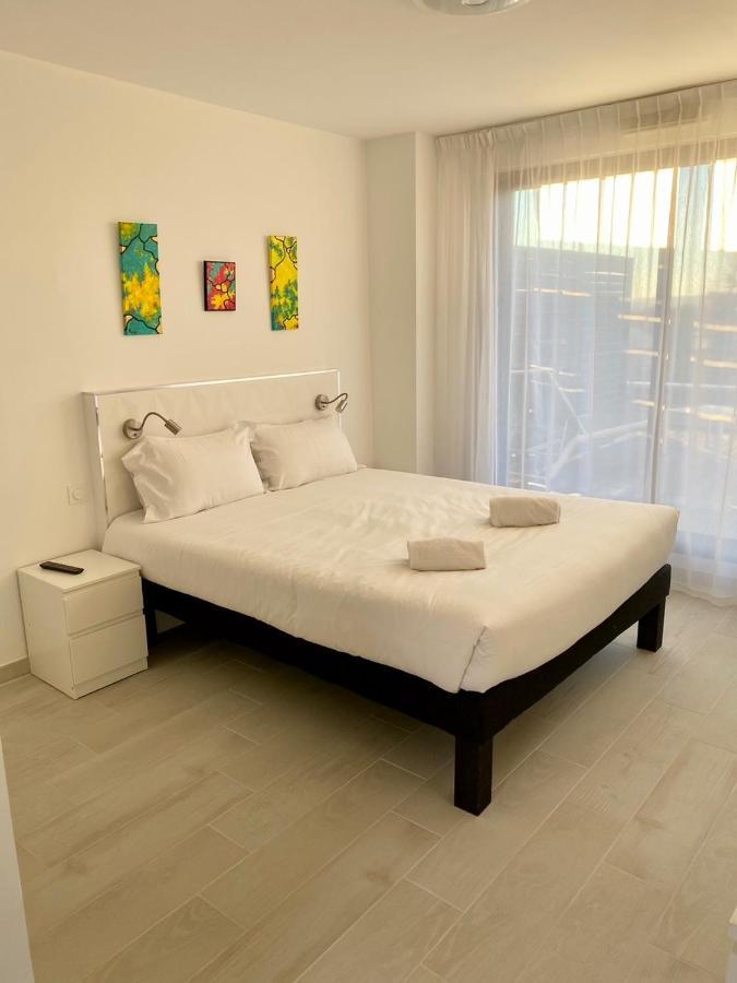 Les Jardins D'Athena Aparthotel Eguilles Exterior photo